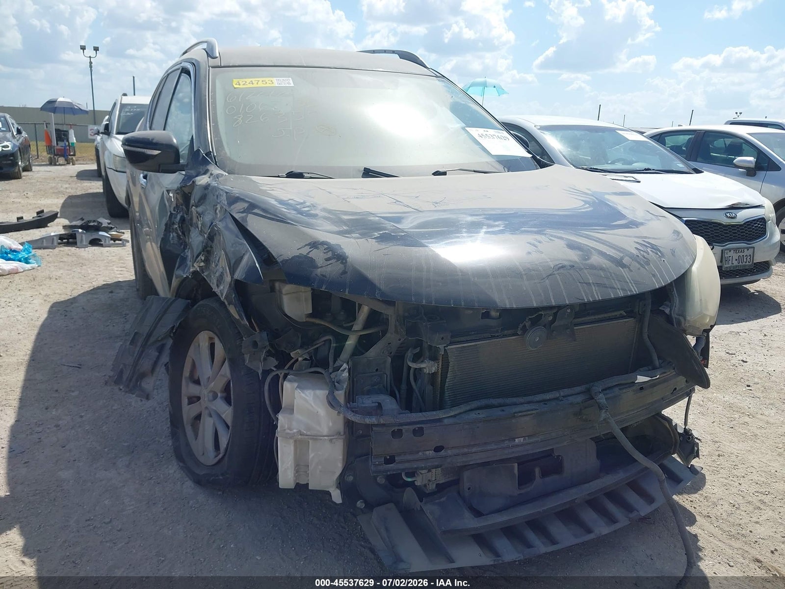 2014 NISSAN ROGUE SV