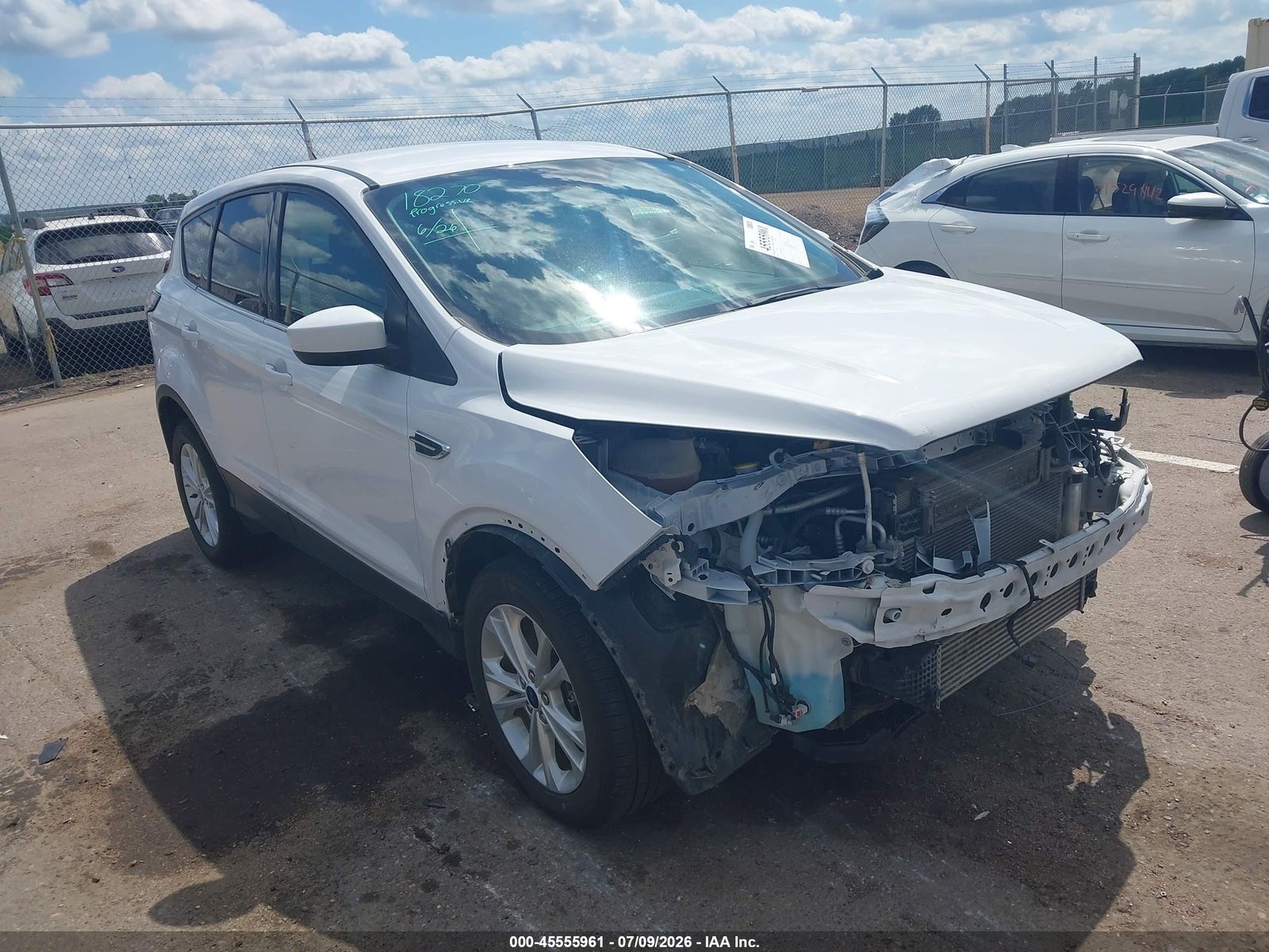 2017 FORD ESCAPE SE