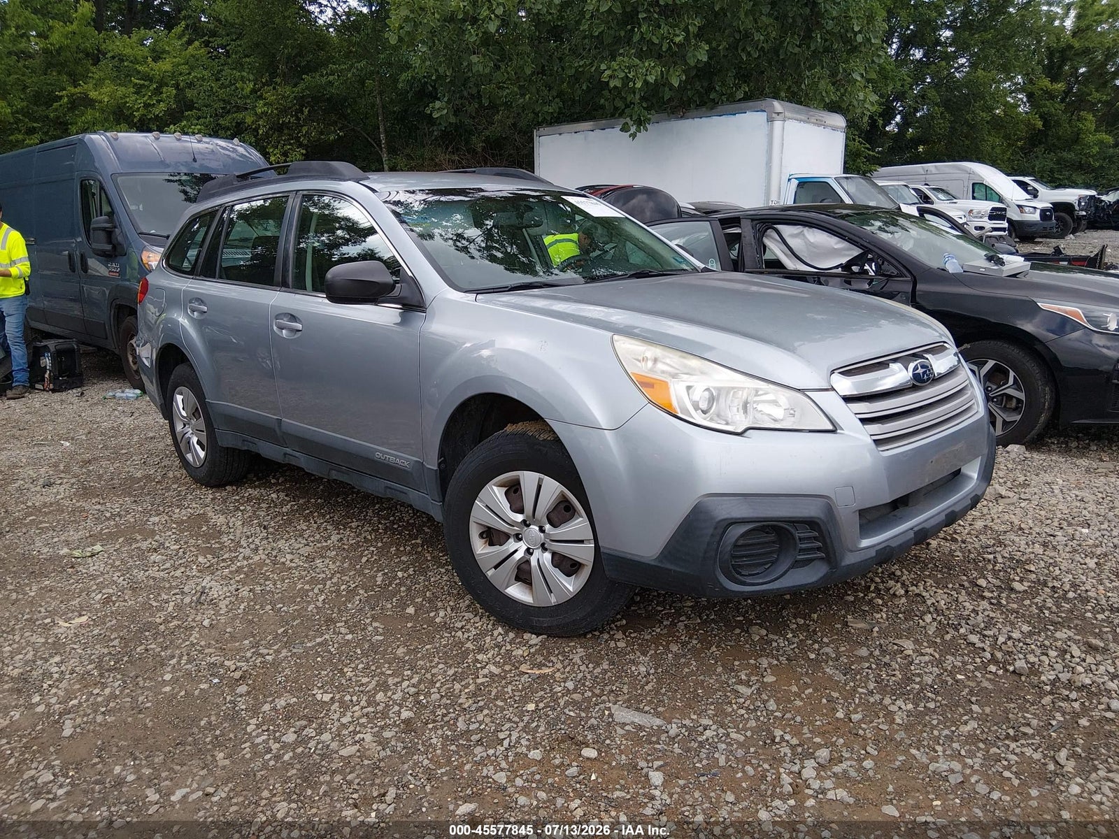 2013 SUBARU OUTBACK 2.5I