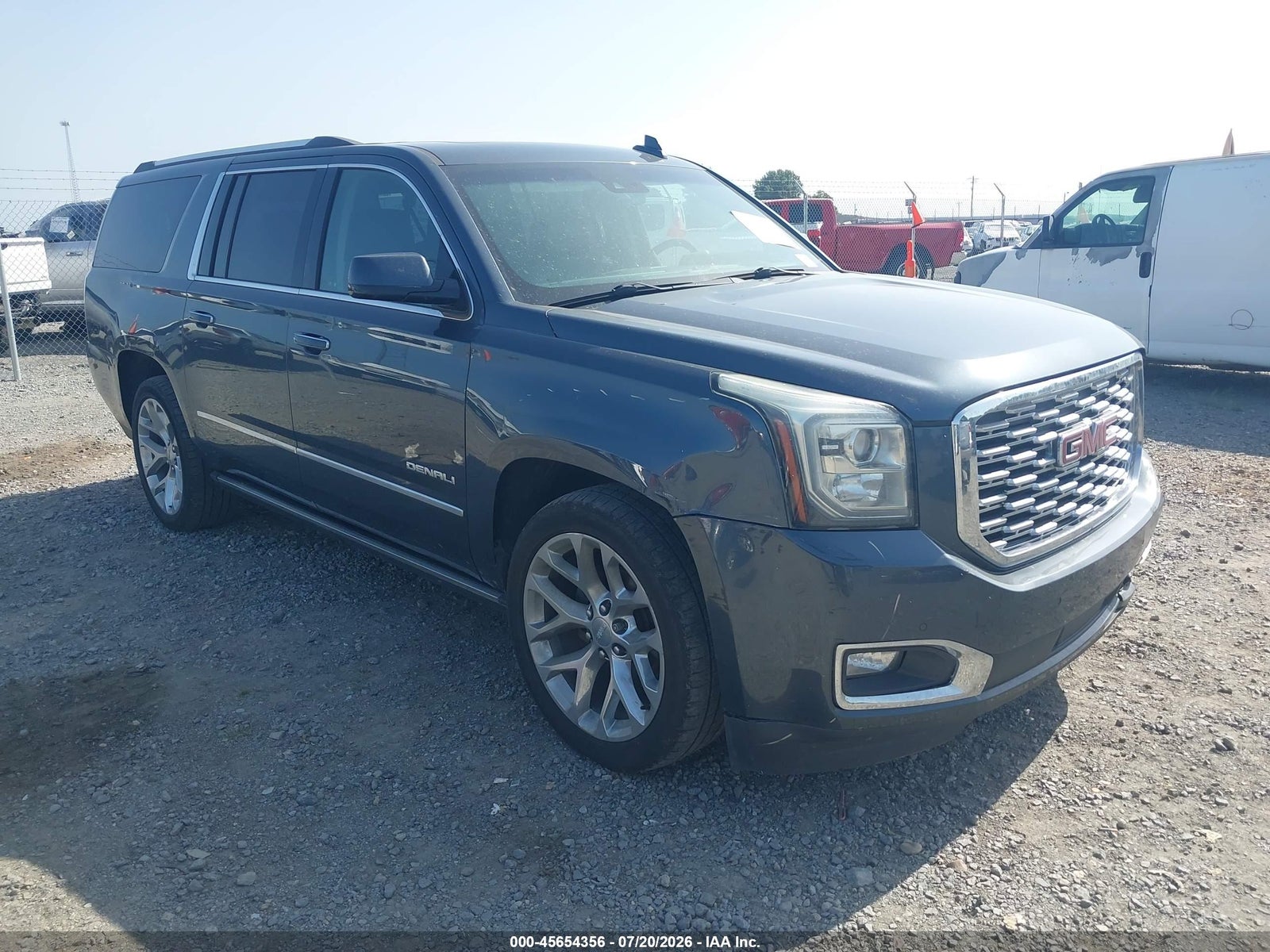2019 GMC YUKON XL DENALI