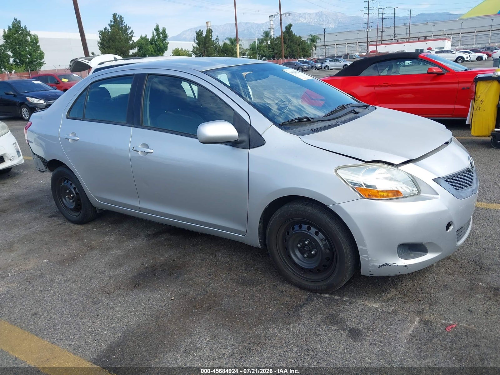 2012 TOYOTA YARIS