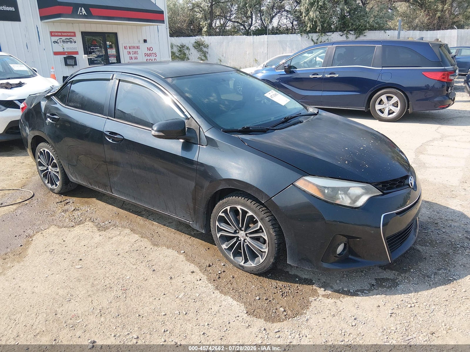 2014 TOYOTA COROLLA S PLUS