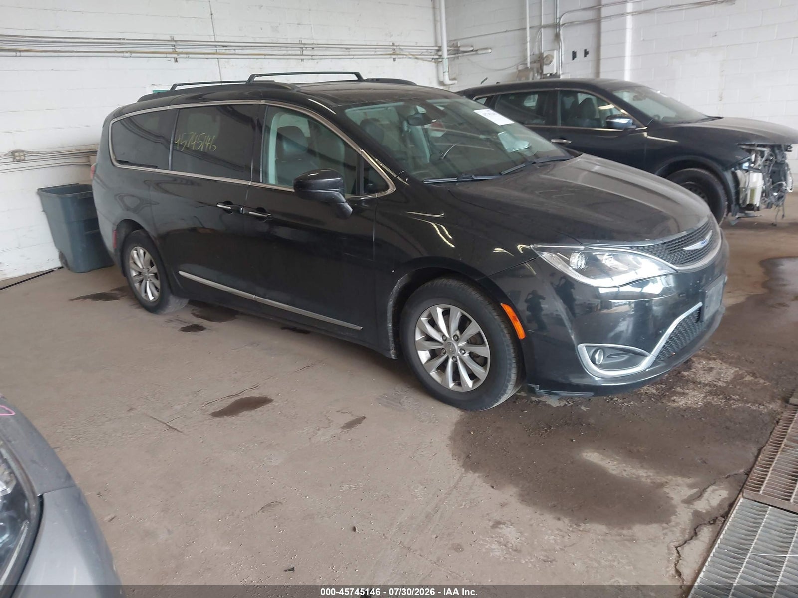 2017 CHRYSLER PACIFICA TOURING-L