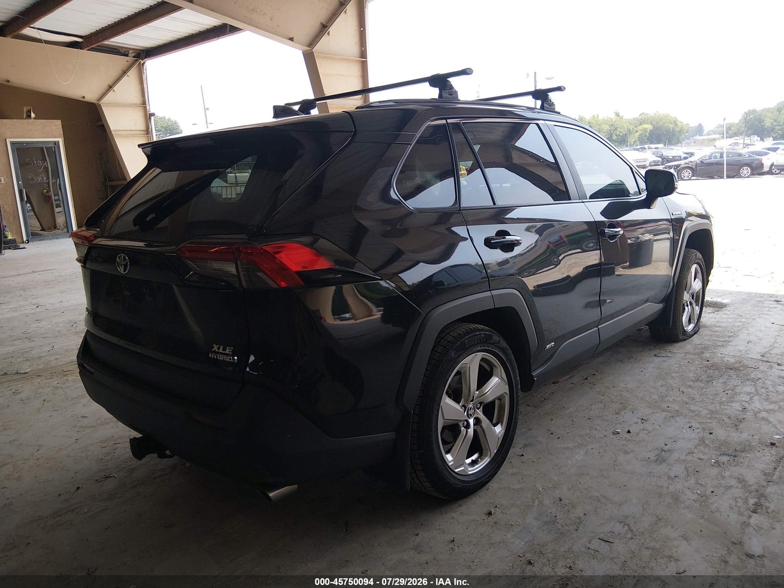 2021 Toyota RAV4 Hybrid, auction photo 4
