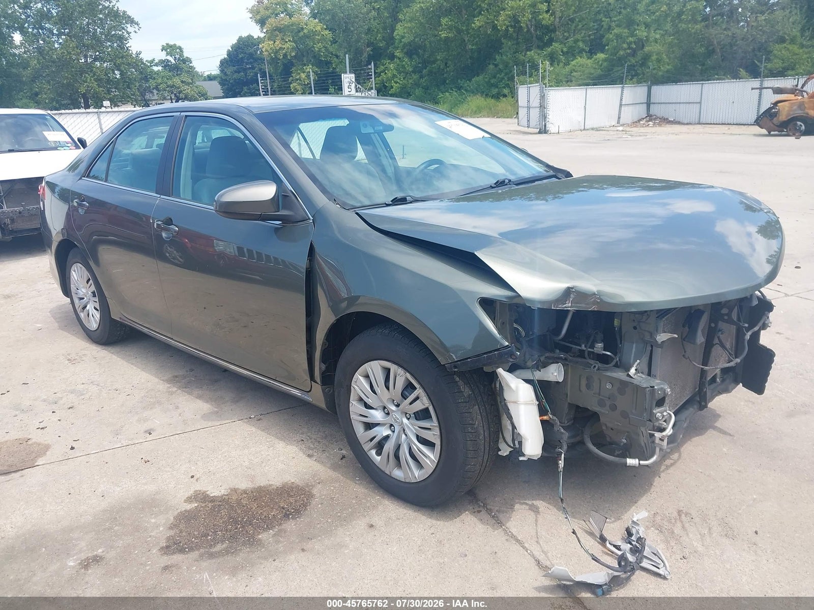 2012 TOYOTA CAMRY LE