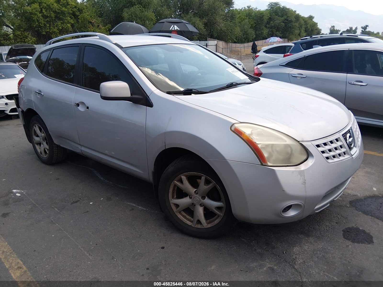 2010 NISSAN ROGUE SL