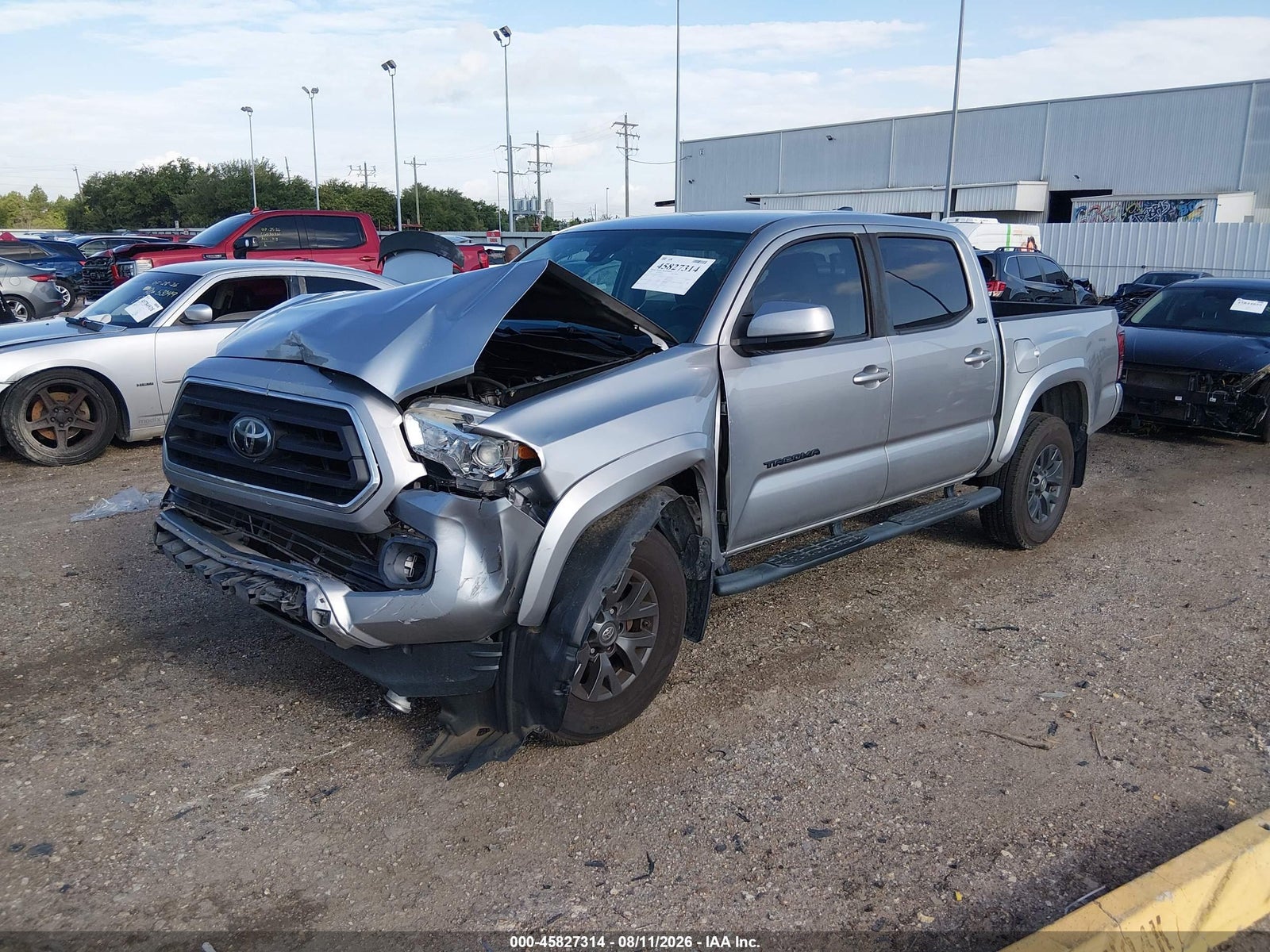 2020 Toyota Tacoma, auction photo 2