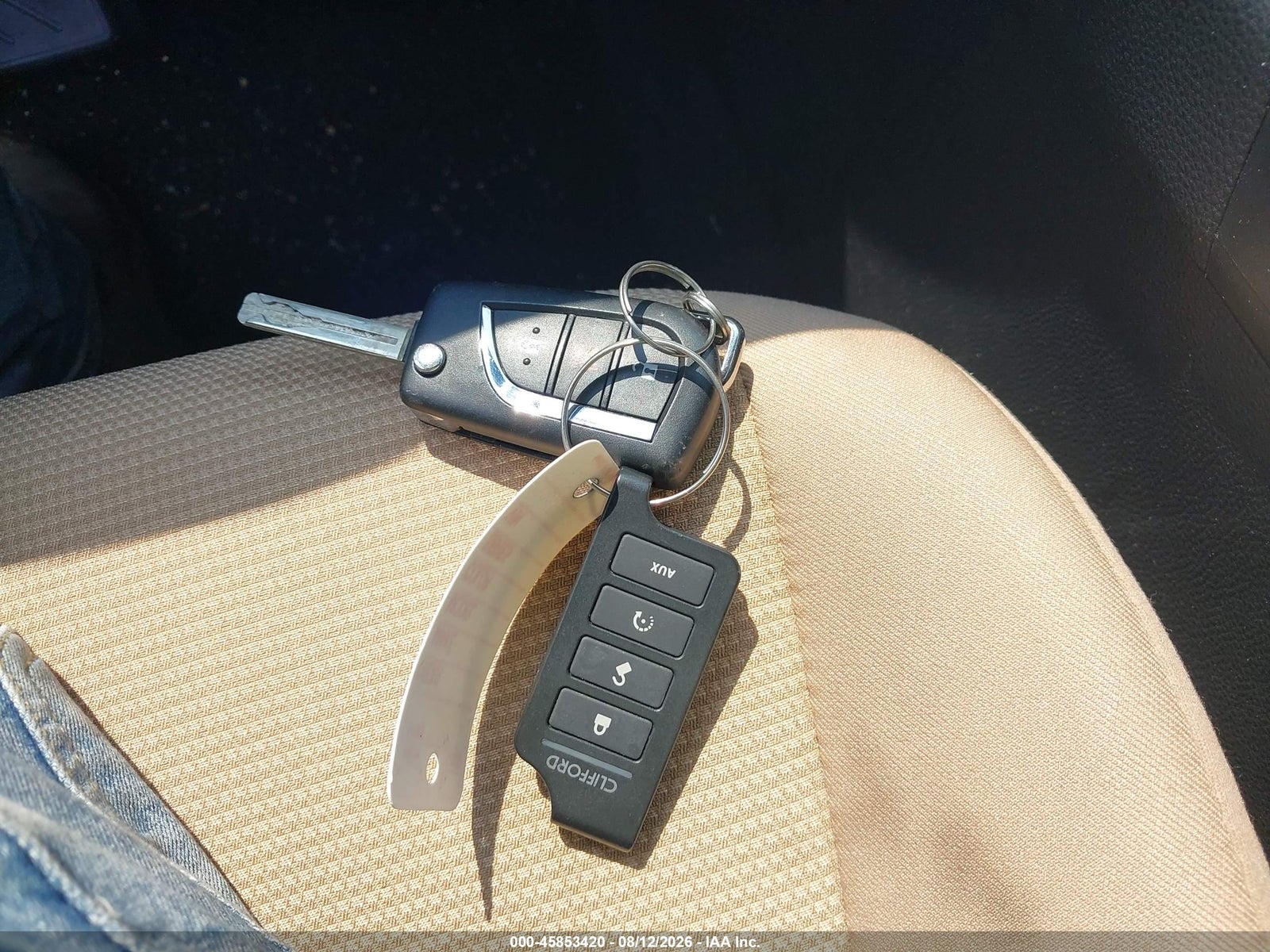 2021 Toyota RAV4, auction photo 11