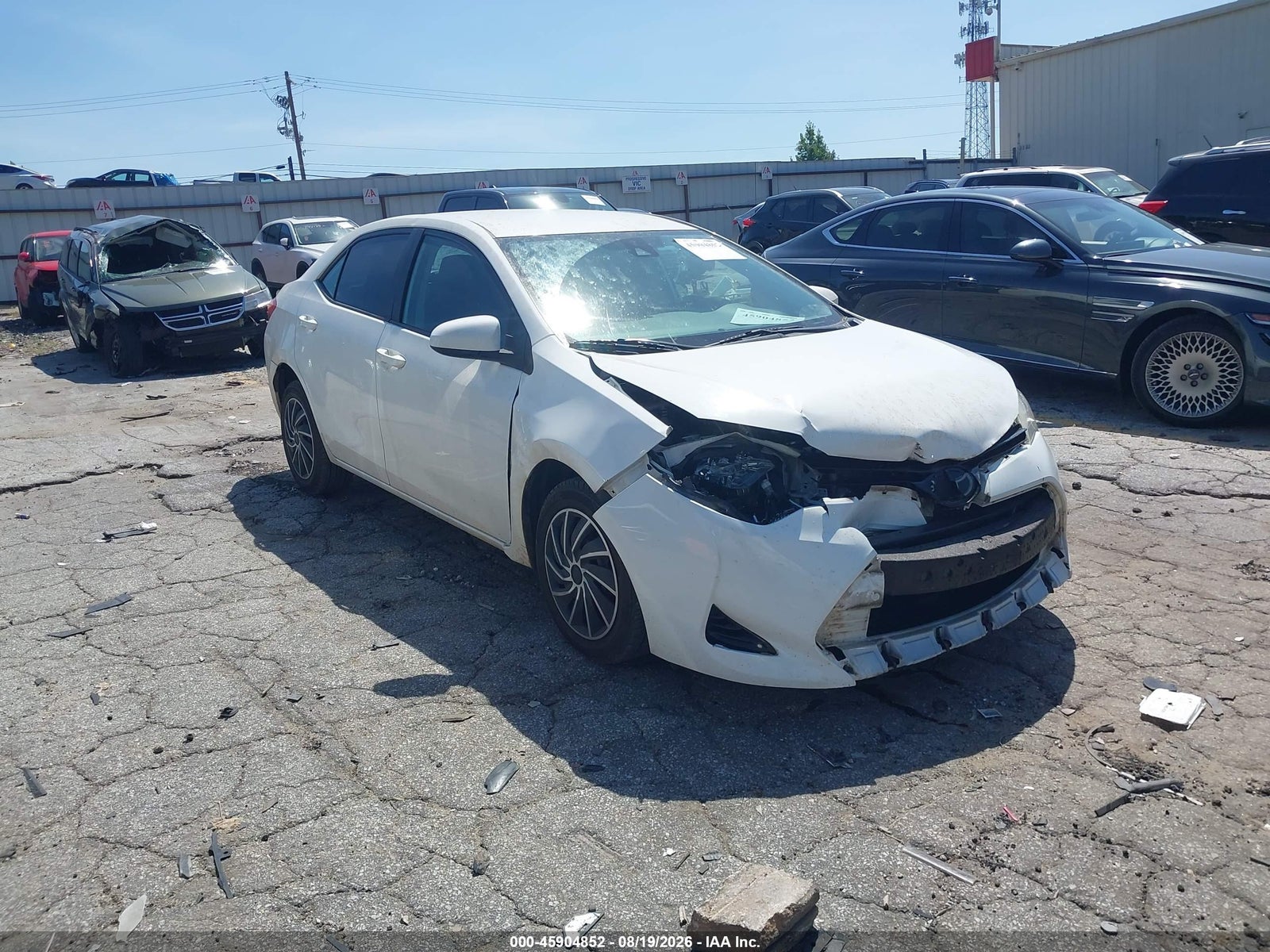2018 TOYOTA COROLLA LE