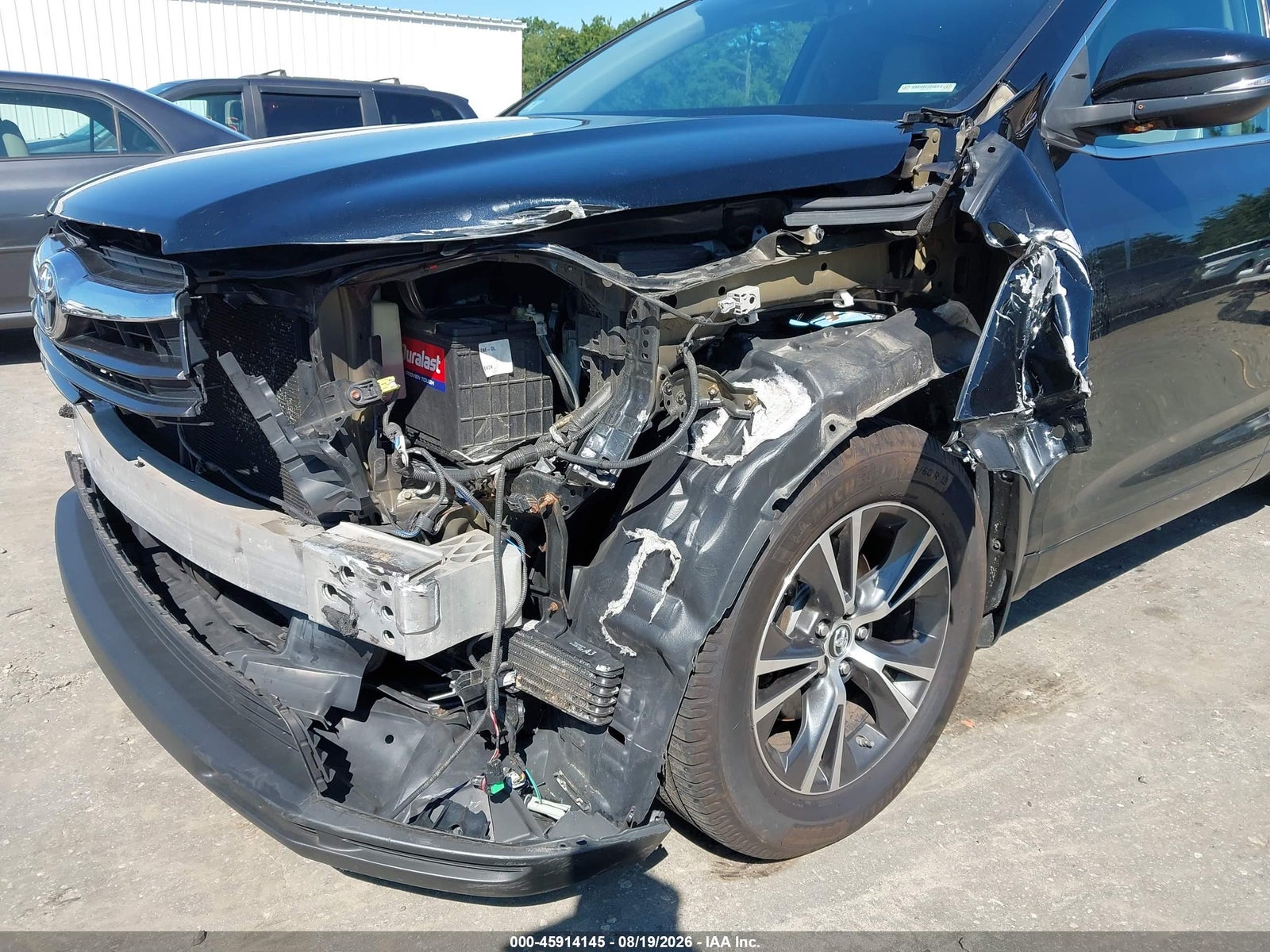 2016 Toyota Highlander, auction photo 6