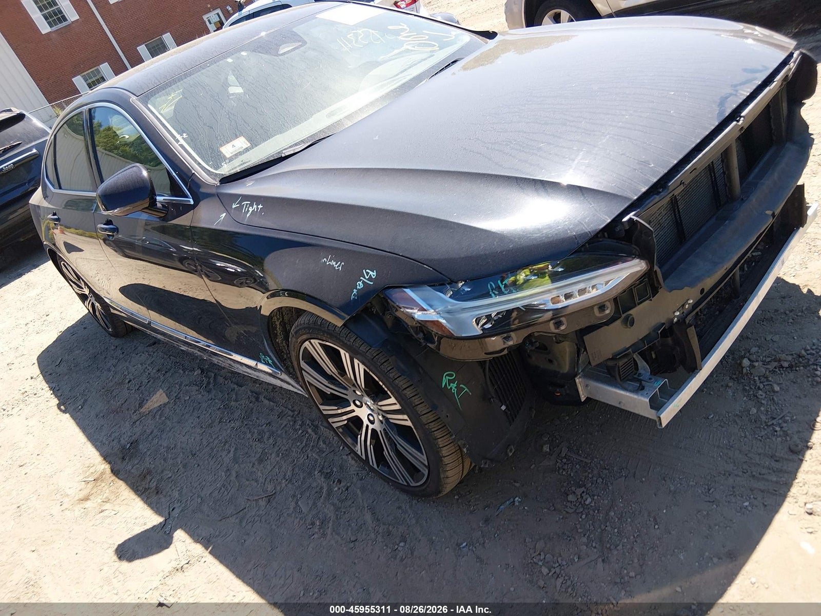 2023 VOLVO S90 B6 PLUS
