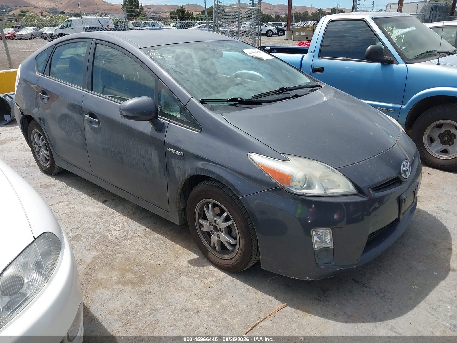 2011 TOYOTA PRIUS TWO