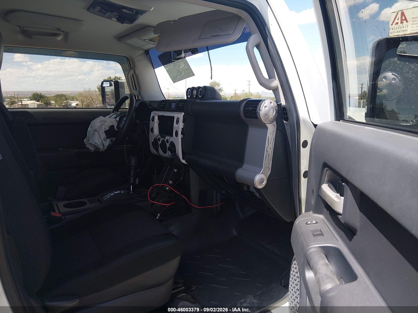 2014 Toyota FJ Cruiser, auction photo 5