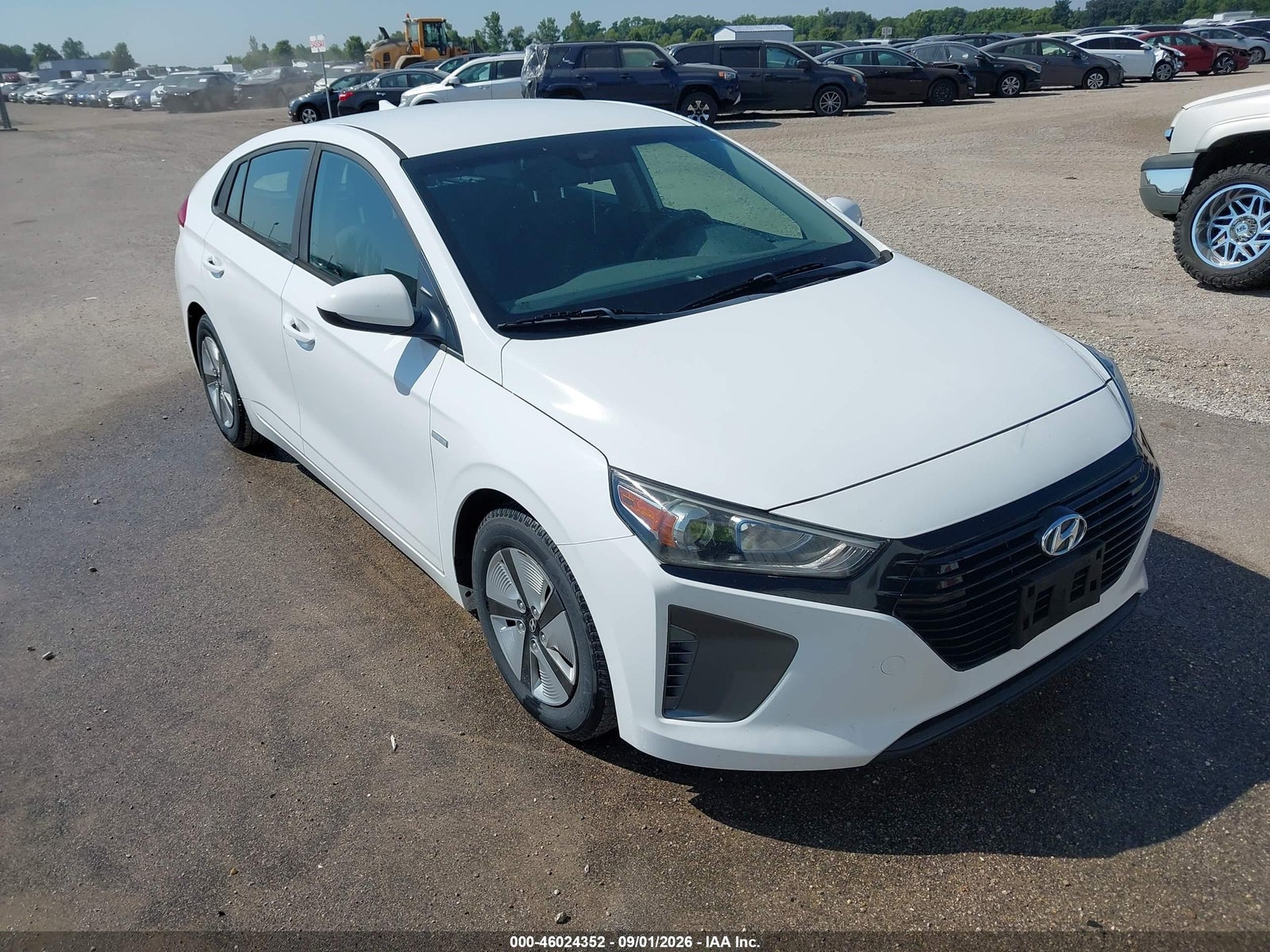 2019 HYUNDAI IONIQ HYBRID BLUE