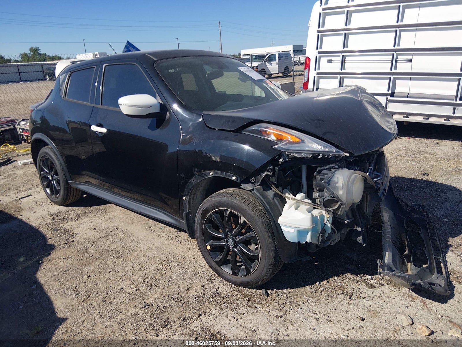 2017 NISSAN JUKE SV