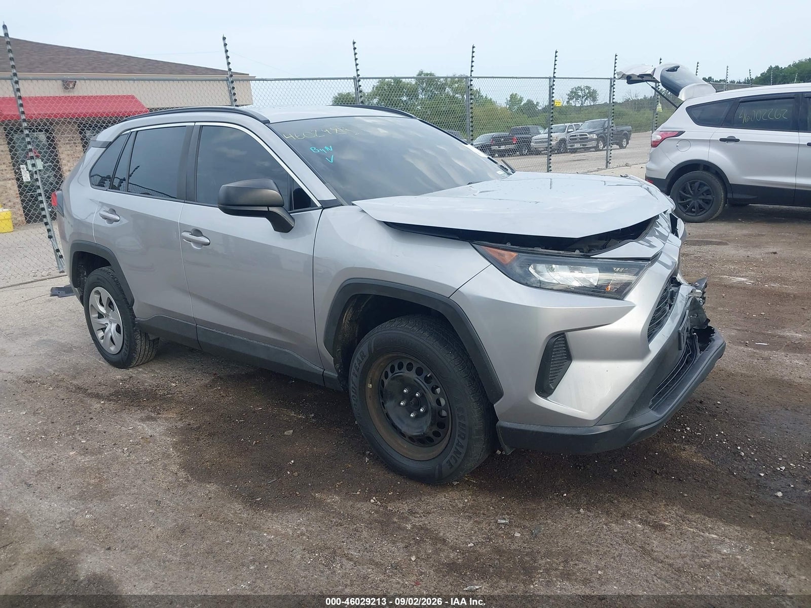 2020 TOYOTA RAV4 LE