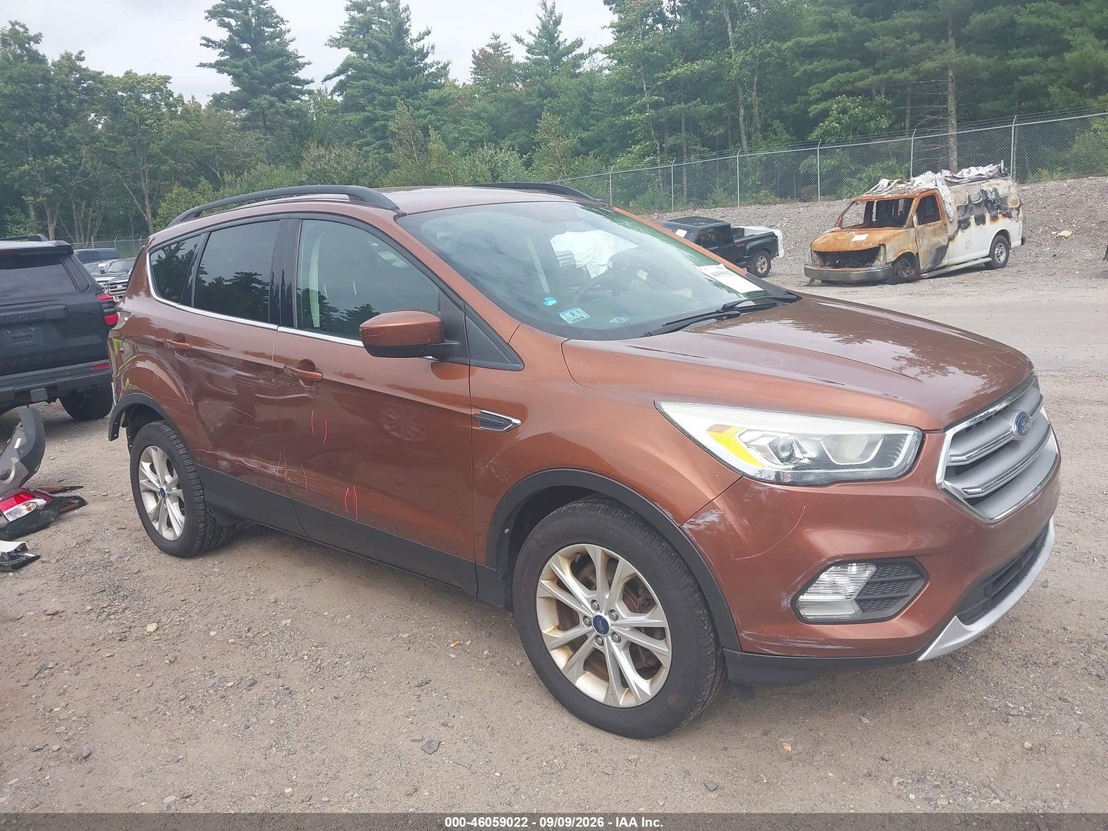 2017 FORD ESCAPE SE
