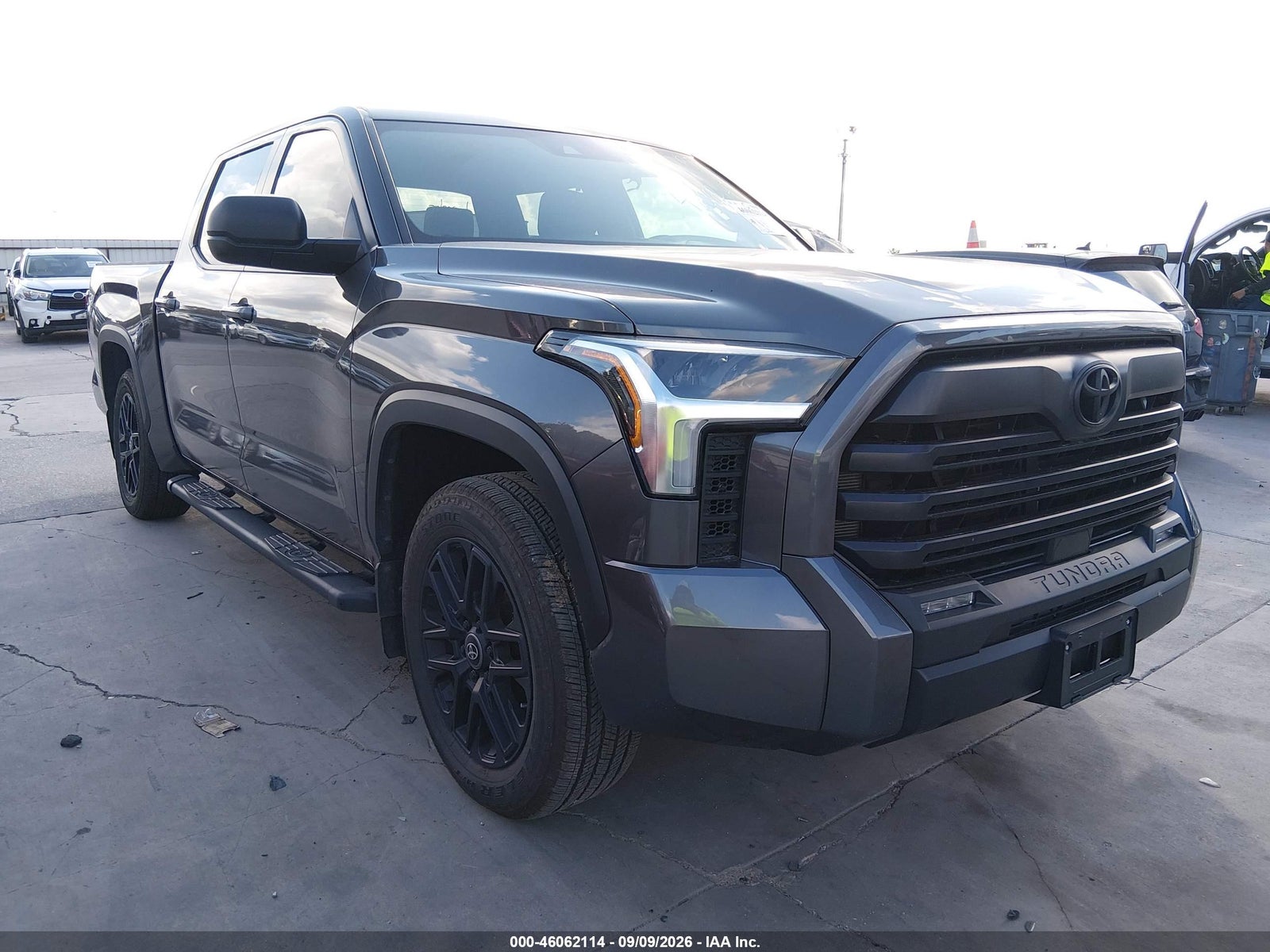 2026 TOYOTA TUNDRA SR5 CREWMAX 5.5' BED