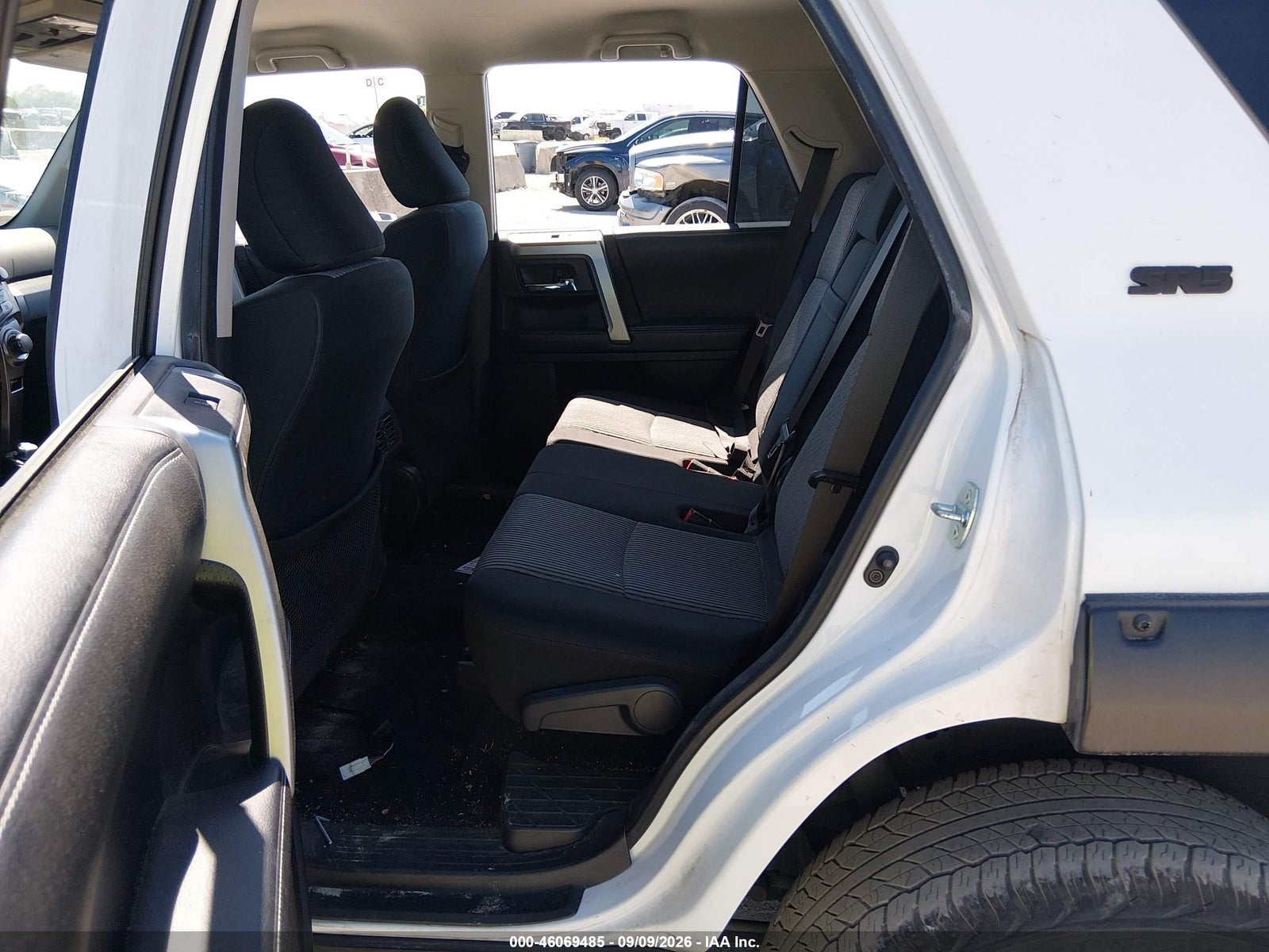 2016 Toyota 4Runner, auction photo 8