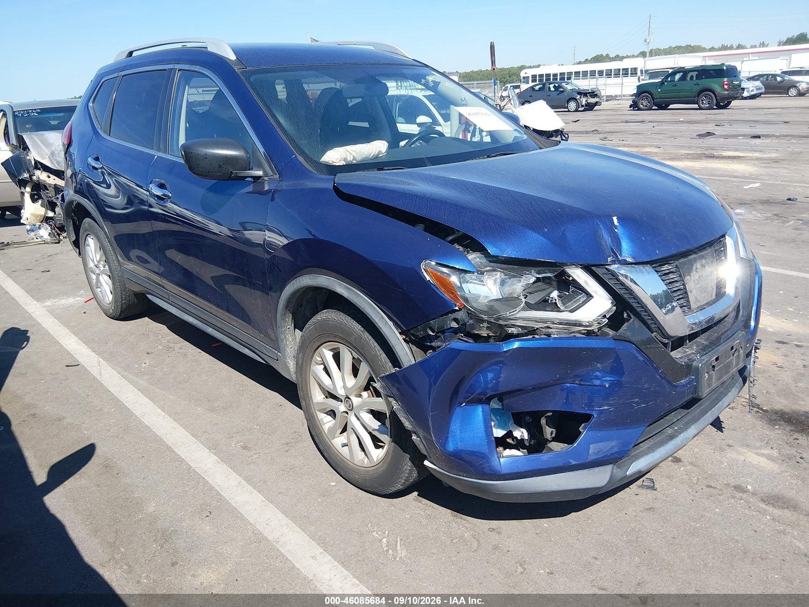 2017 NISSAN ROGUE SV