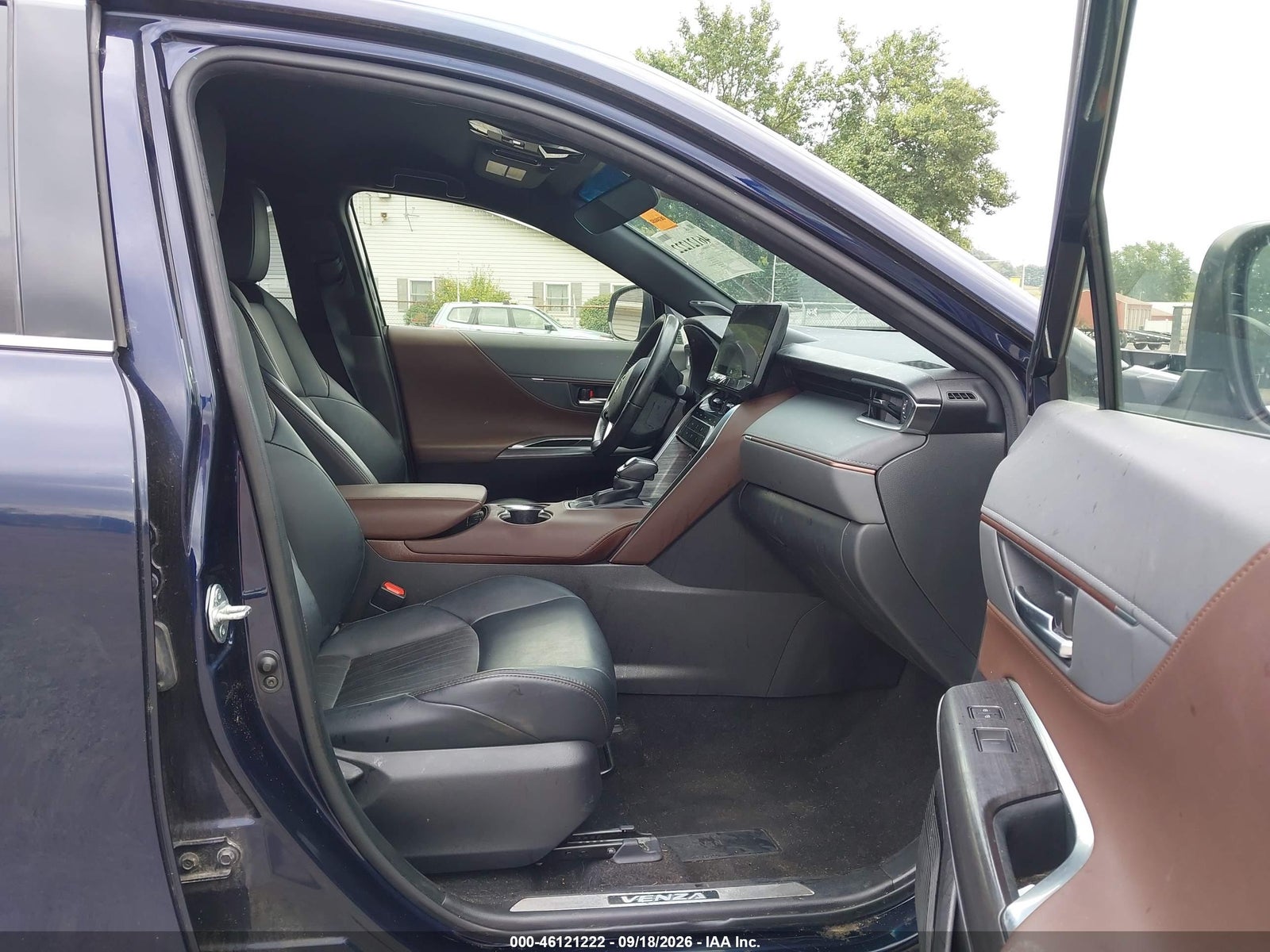 2021 Toyota Venza, auction photo 5