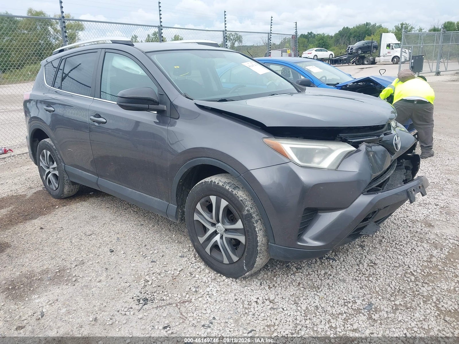 2016 TOYOTA RAV4 LE
