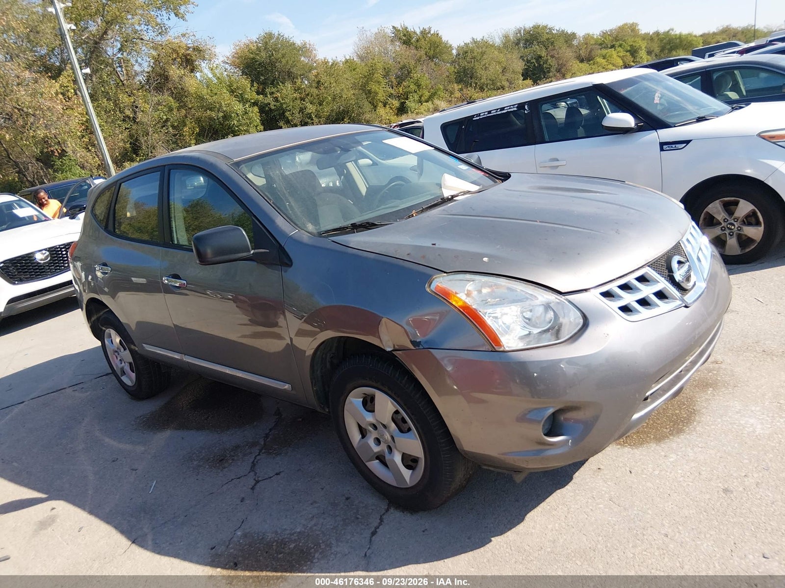 2013 NISSAN ROGUE S