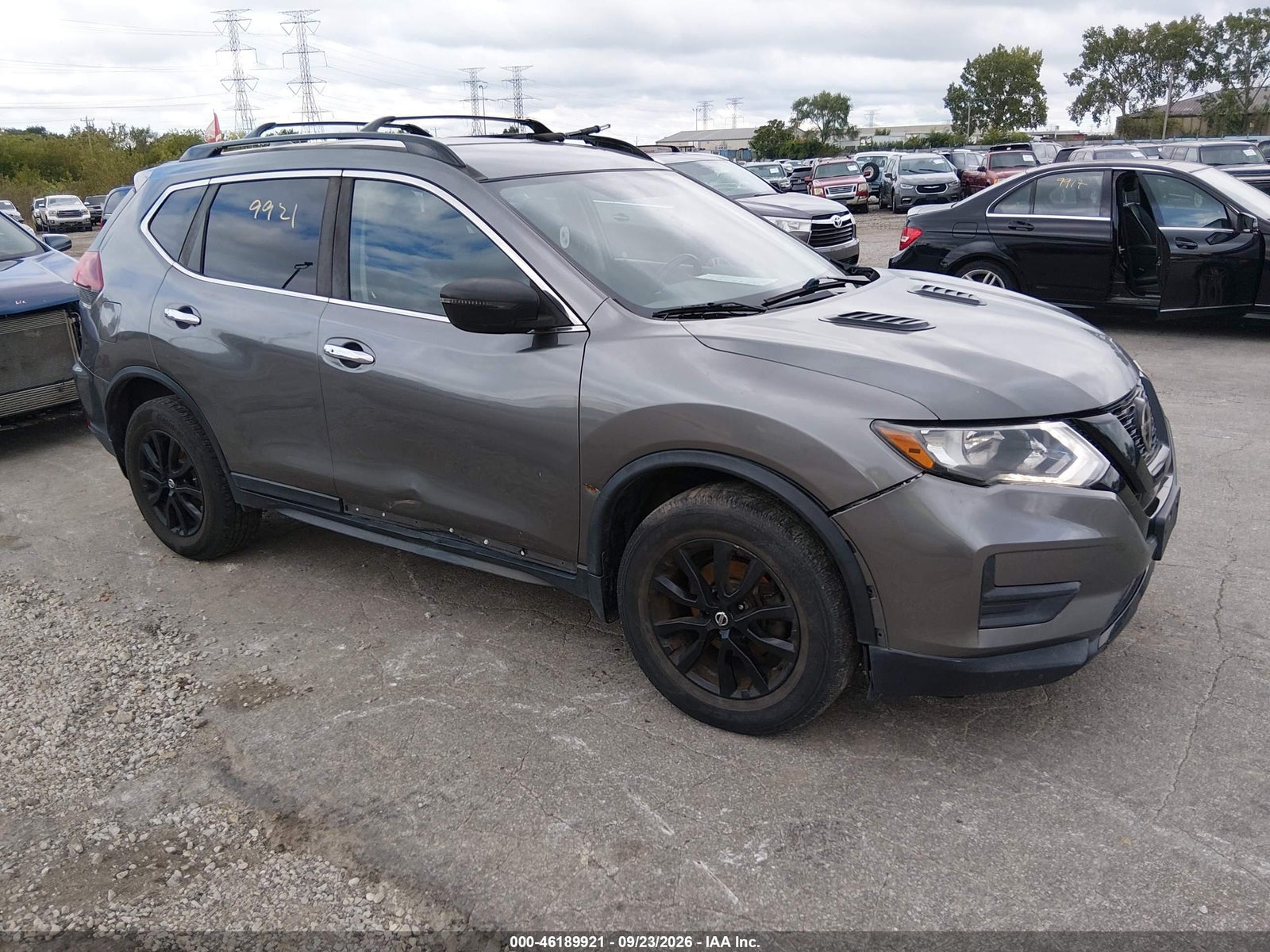 2018 NISSAN ROGUE SV