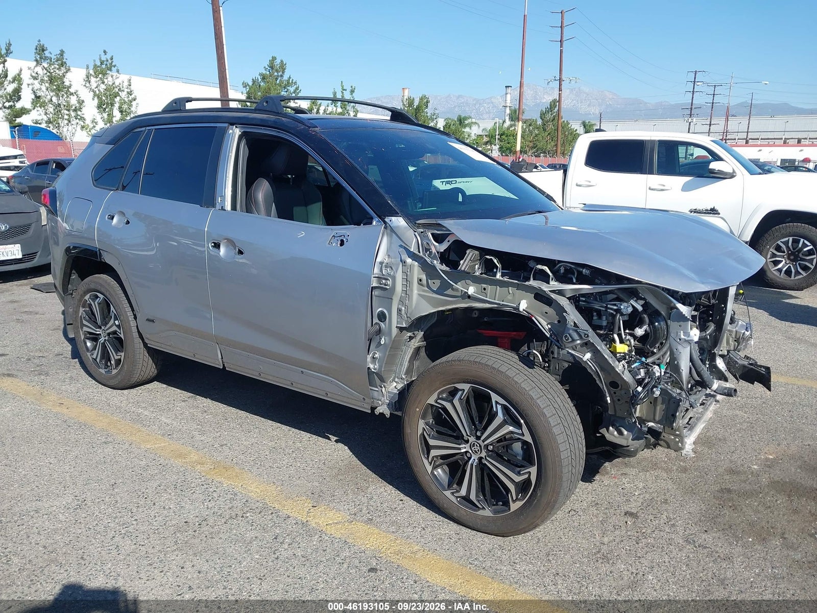 2025 TOYOTA RAV4 PLUG-IN HYBRID XSE