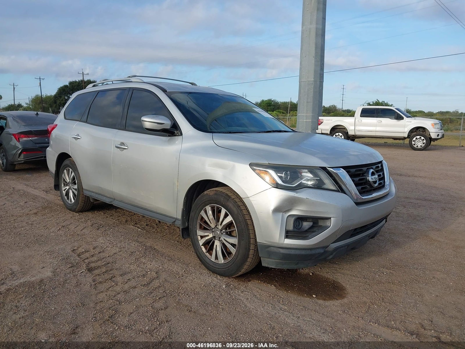2018 NISSAN PATHFINDER S