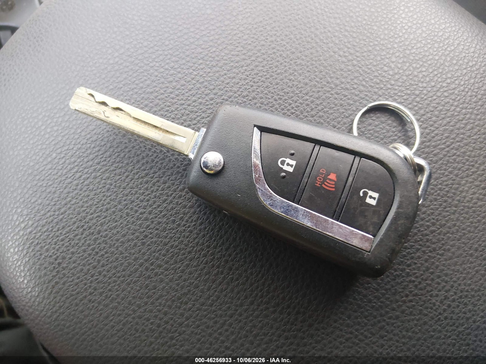 2020 Toyota RAV4 Hybrid, auction photo 11
