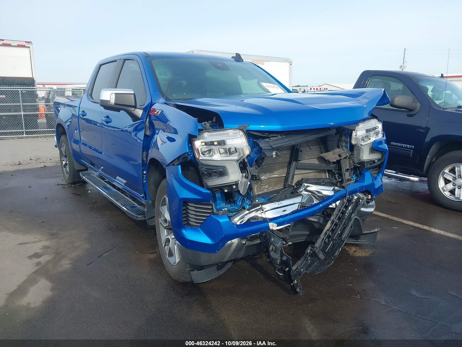 2024 CHEVROLET SILVERADO 1500 4WD  STANDARD BED LT