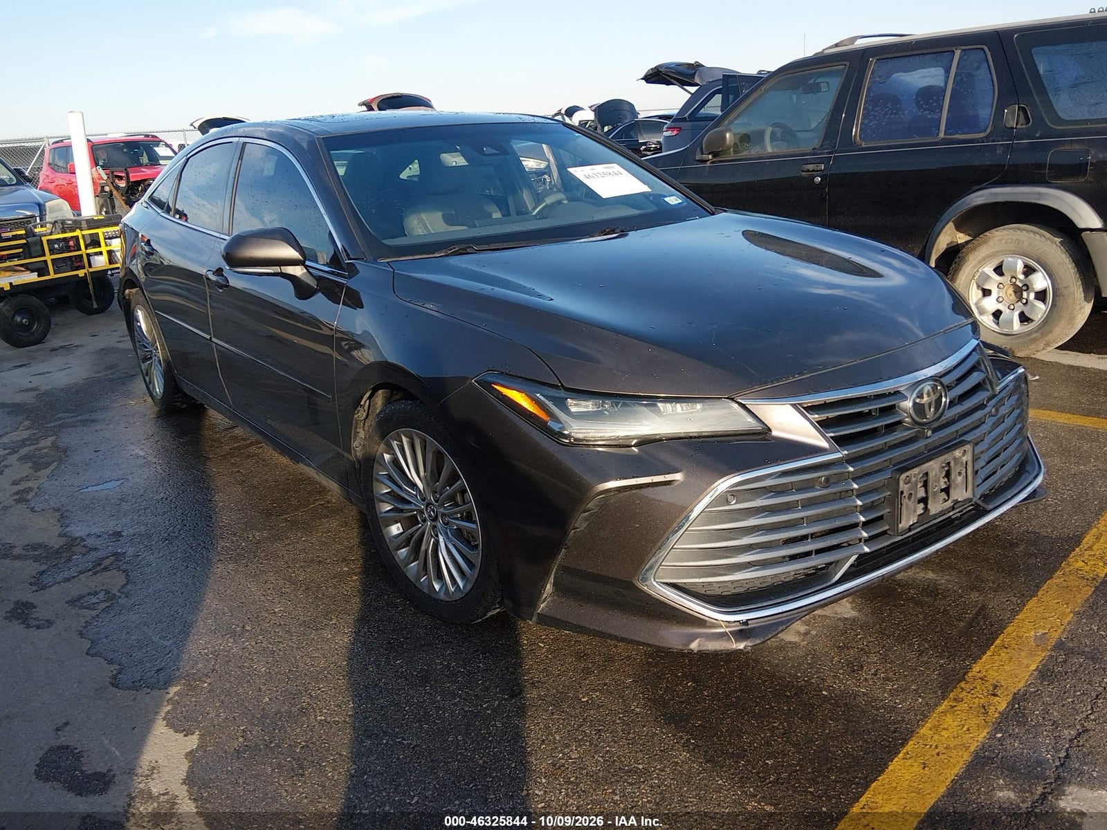 2019 TOYOTA AVALON LIMITED