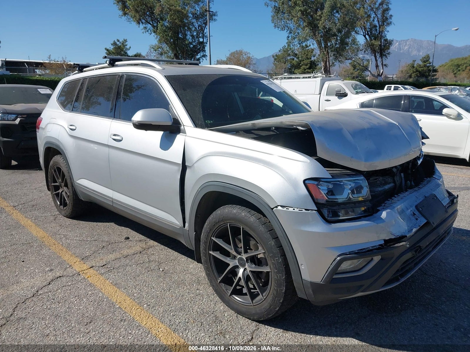 2018 VOLKSWAGEN ATLAS 3.6L V6 SEL PREMIUM