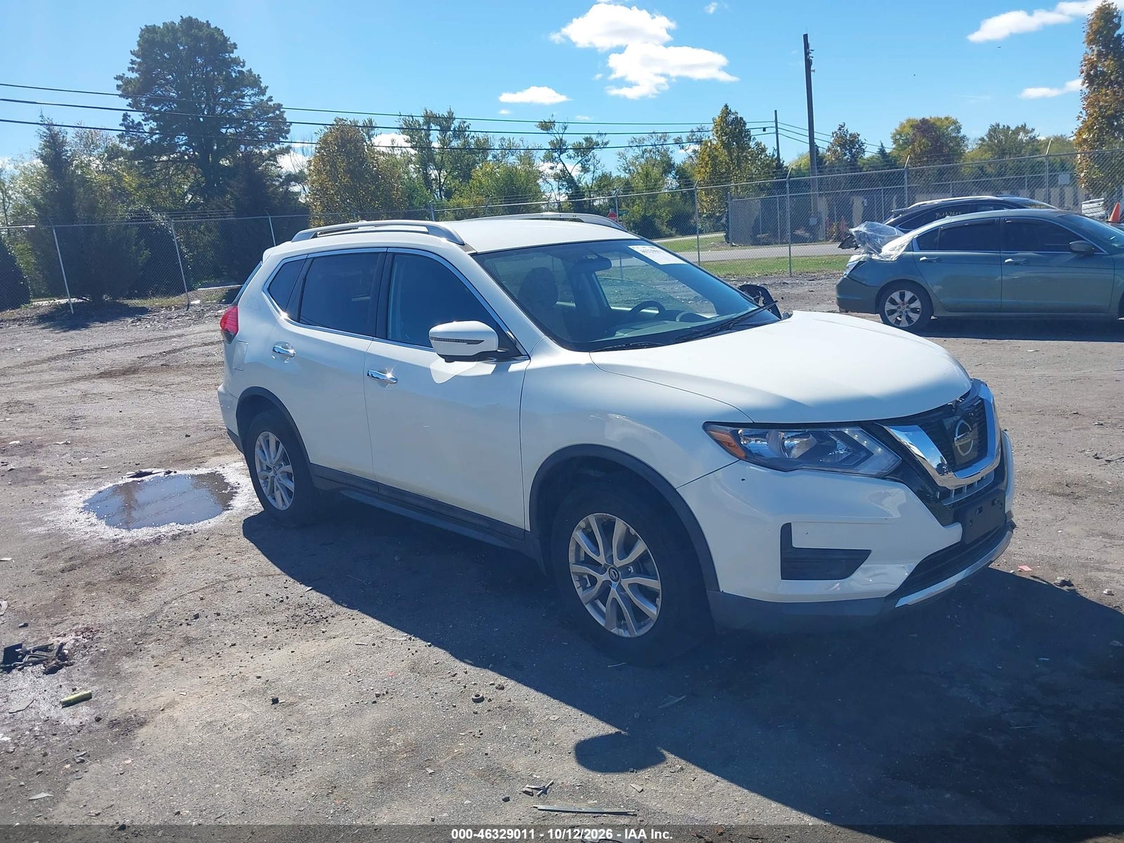 2017 NISSAN ROGUE SV
