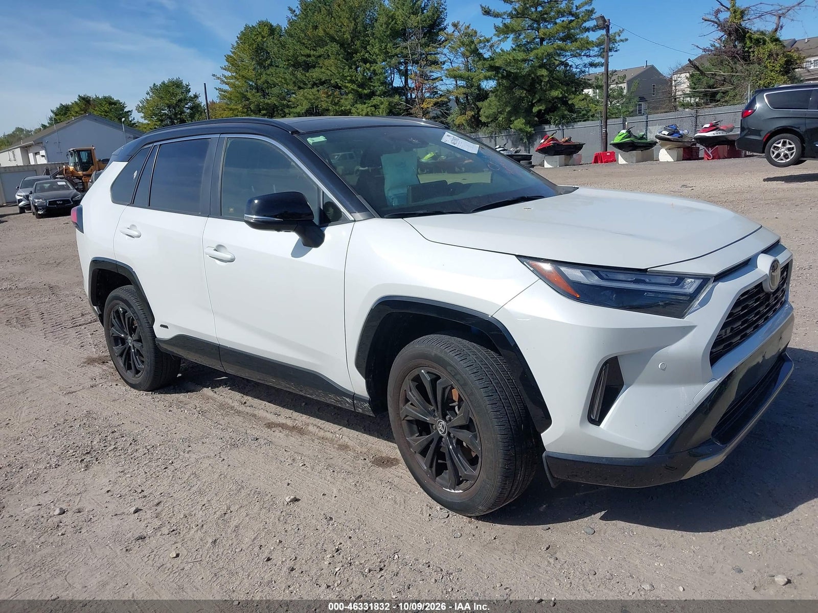 2025 TOYOTA RAV4 HYBRID XSE