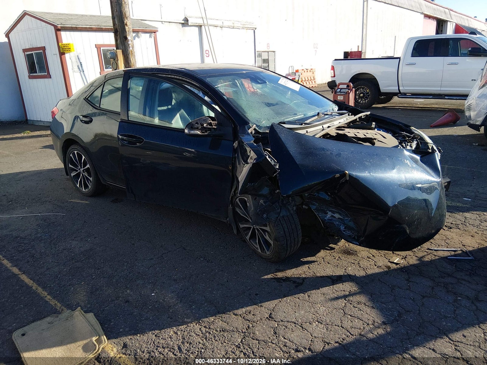2018 TOYOTA COROLLA SE