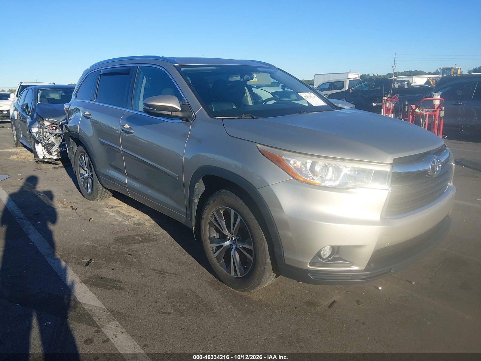 2016 TOYOTA HIGHLANDER XLE V6
