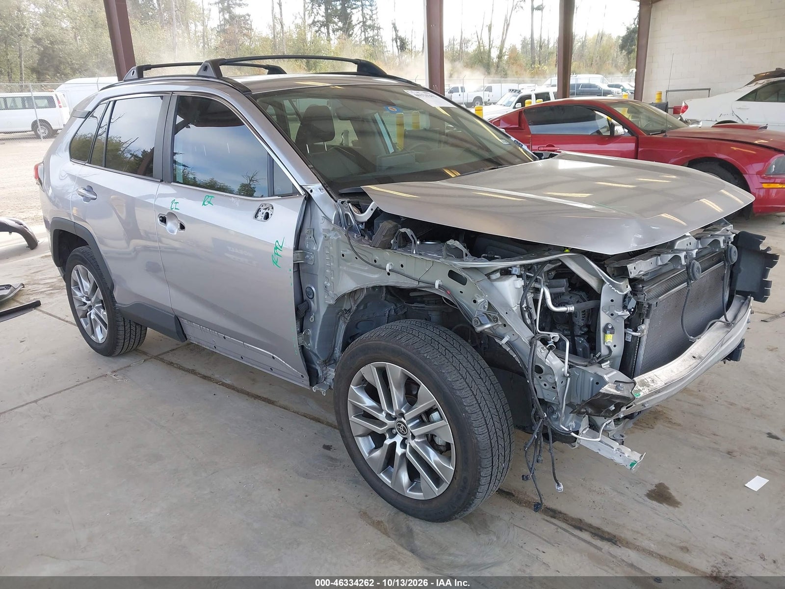 2022 TOYOTA RAV4 XLE PREMIUM