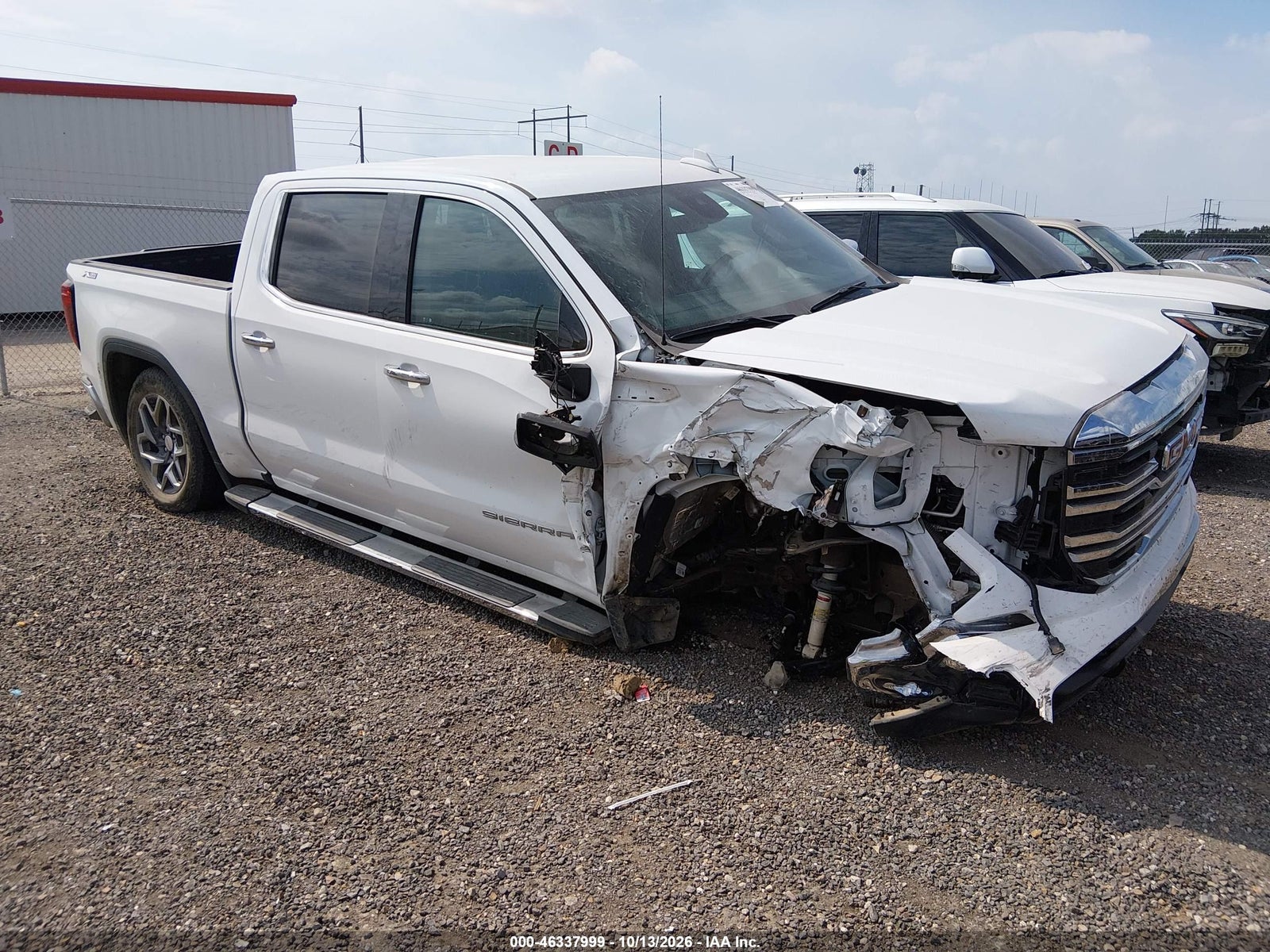 2023 GMC SIERRA 1500 4WD  SHORT BOX SLT