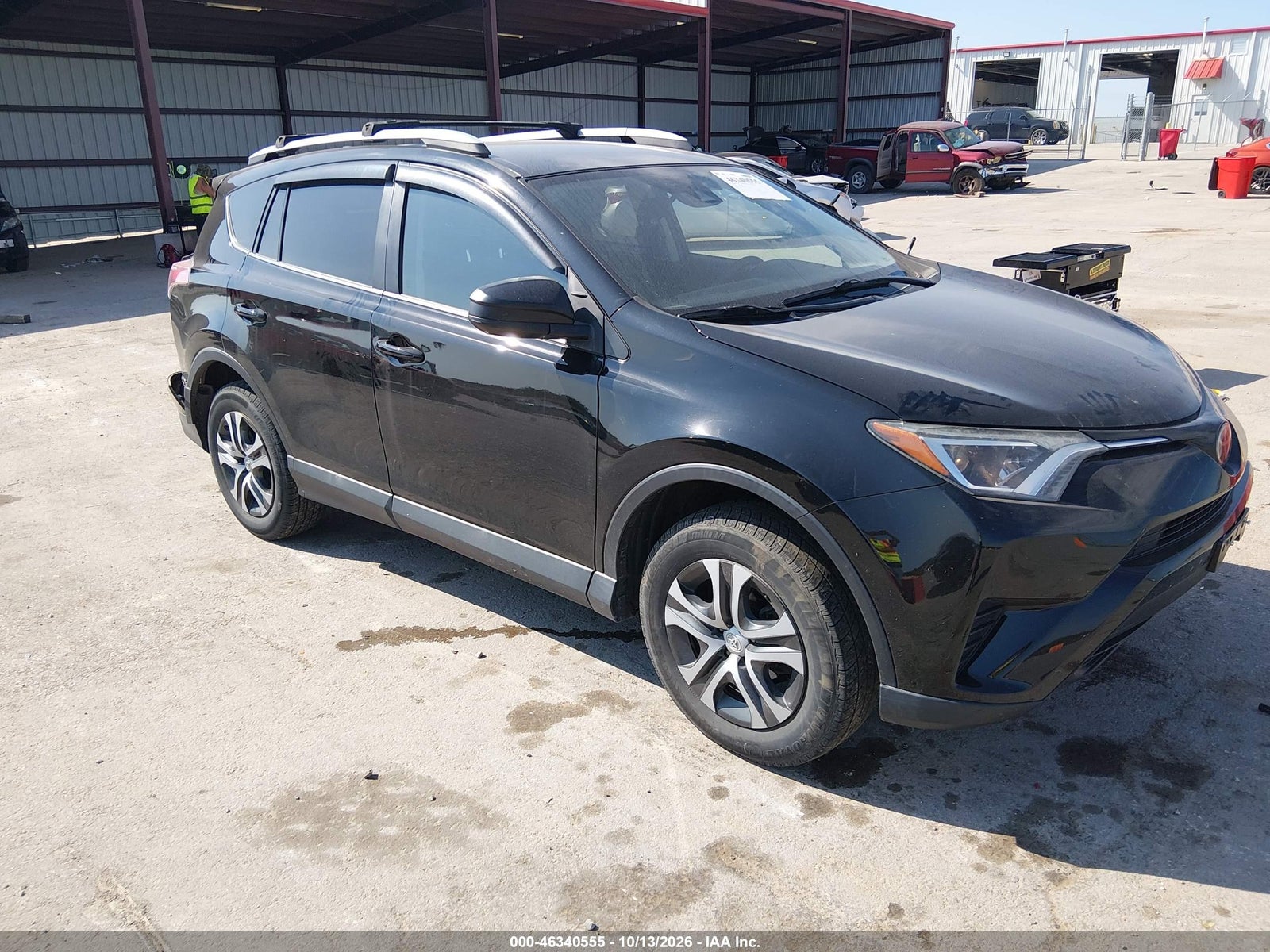 2018 TOYOTA RAV4 LE
