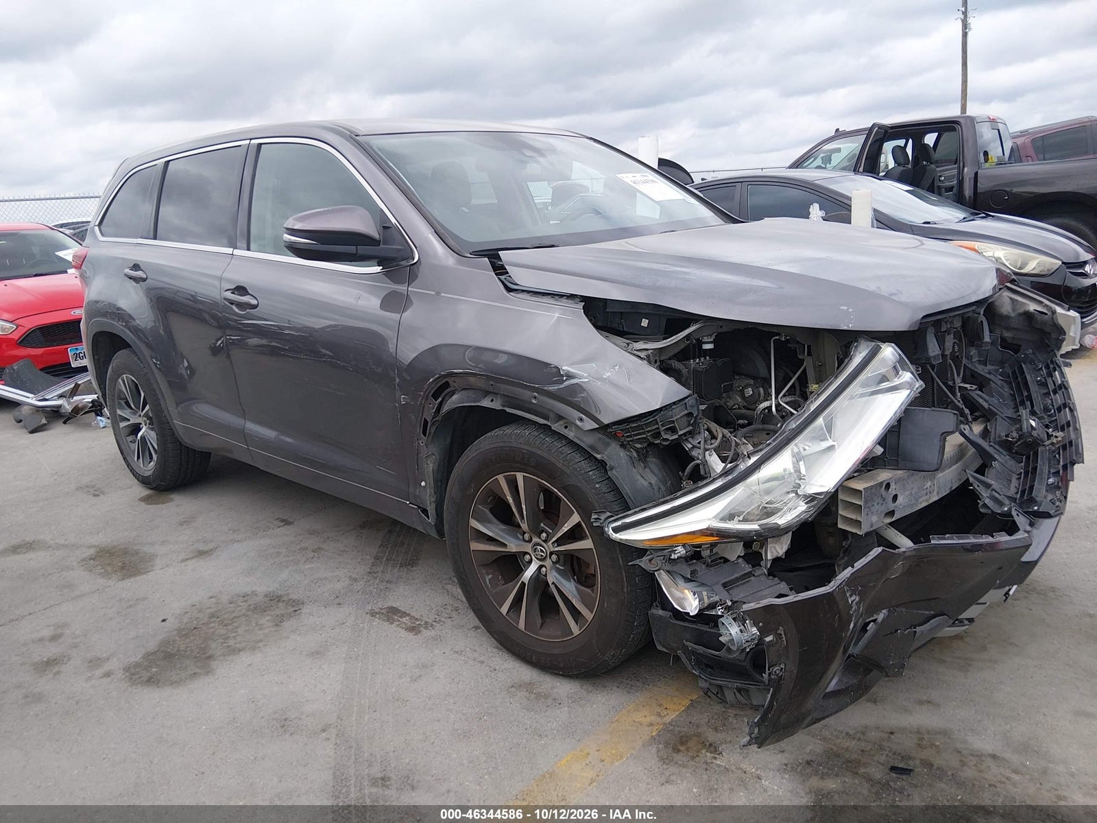 2018 TOYOTA HIGHLANDER LE PLUS