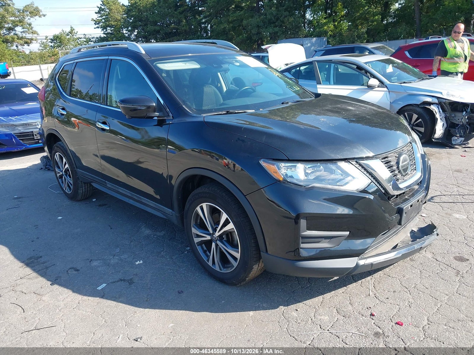 2019 NISSAN ROGUE SV