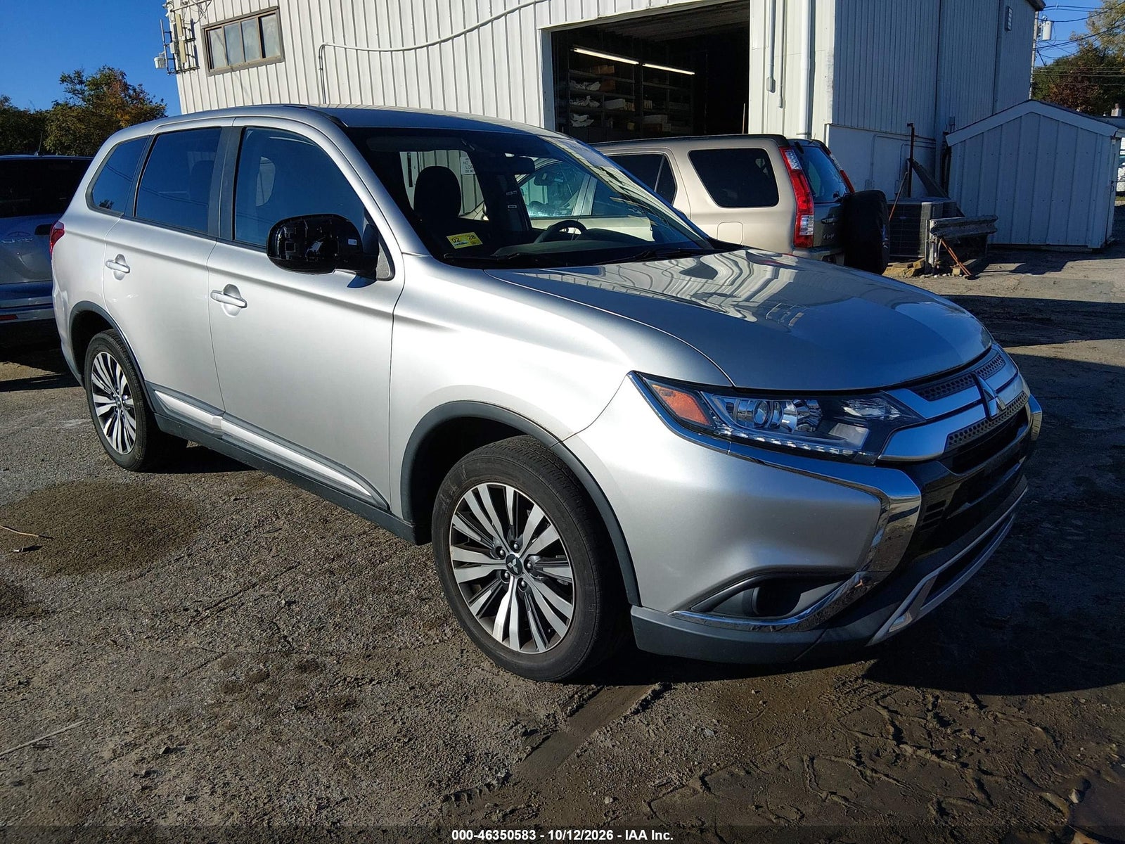 2019 MITSUBISHI OUTLANDER ES