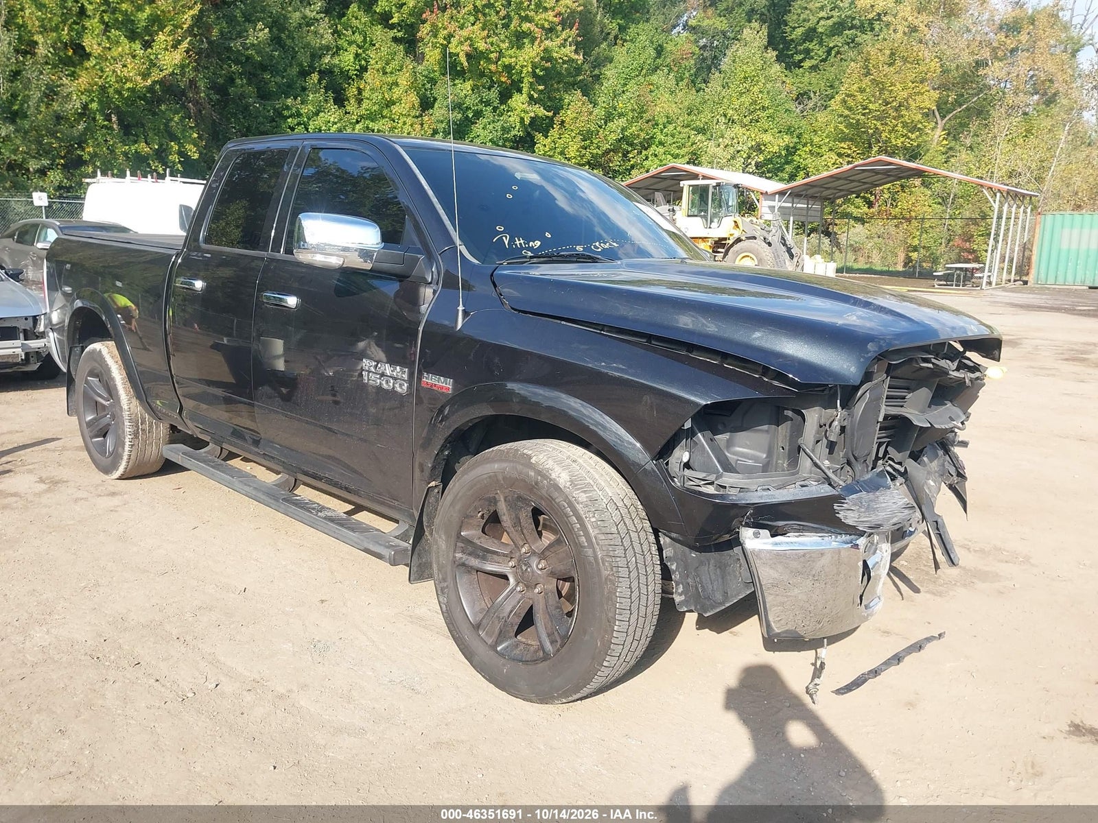 2016 RAM 1500 LARAMIE