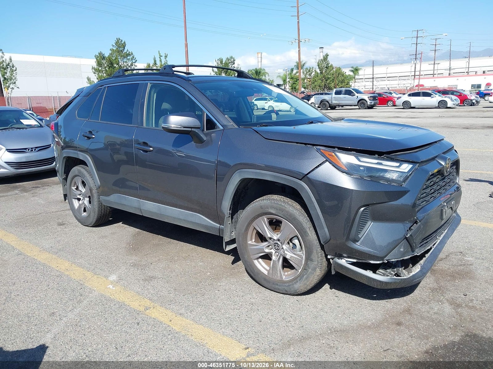 2023 TOYOTA RAV4 XLE