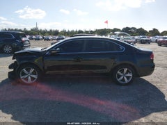 2012 VOLKSWAGEN PASSAT 2.5L SE