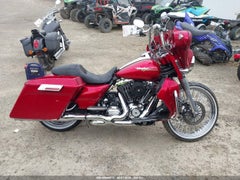 2011 HARLEY-DAVIDSON FLHX