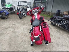 2011 HARLEY-DAVIDSON FLHX