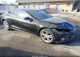 2015 Tesla Model S